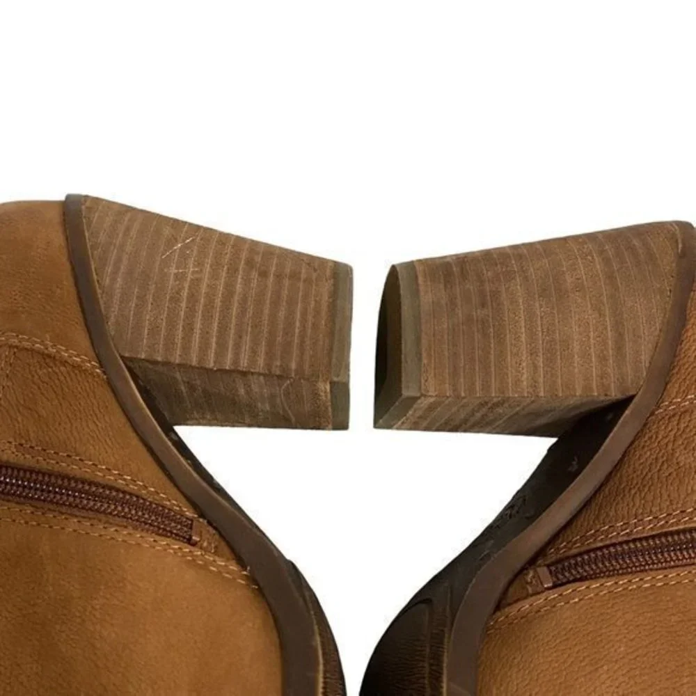 Lucky Brand Eller Honey Suede Ankle‎ Bootie Size 10